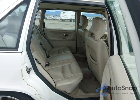 1998 Volvo S70 T5 z USA, uszkodzony, nr VIN YV1LS5373W2479664